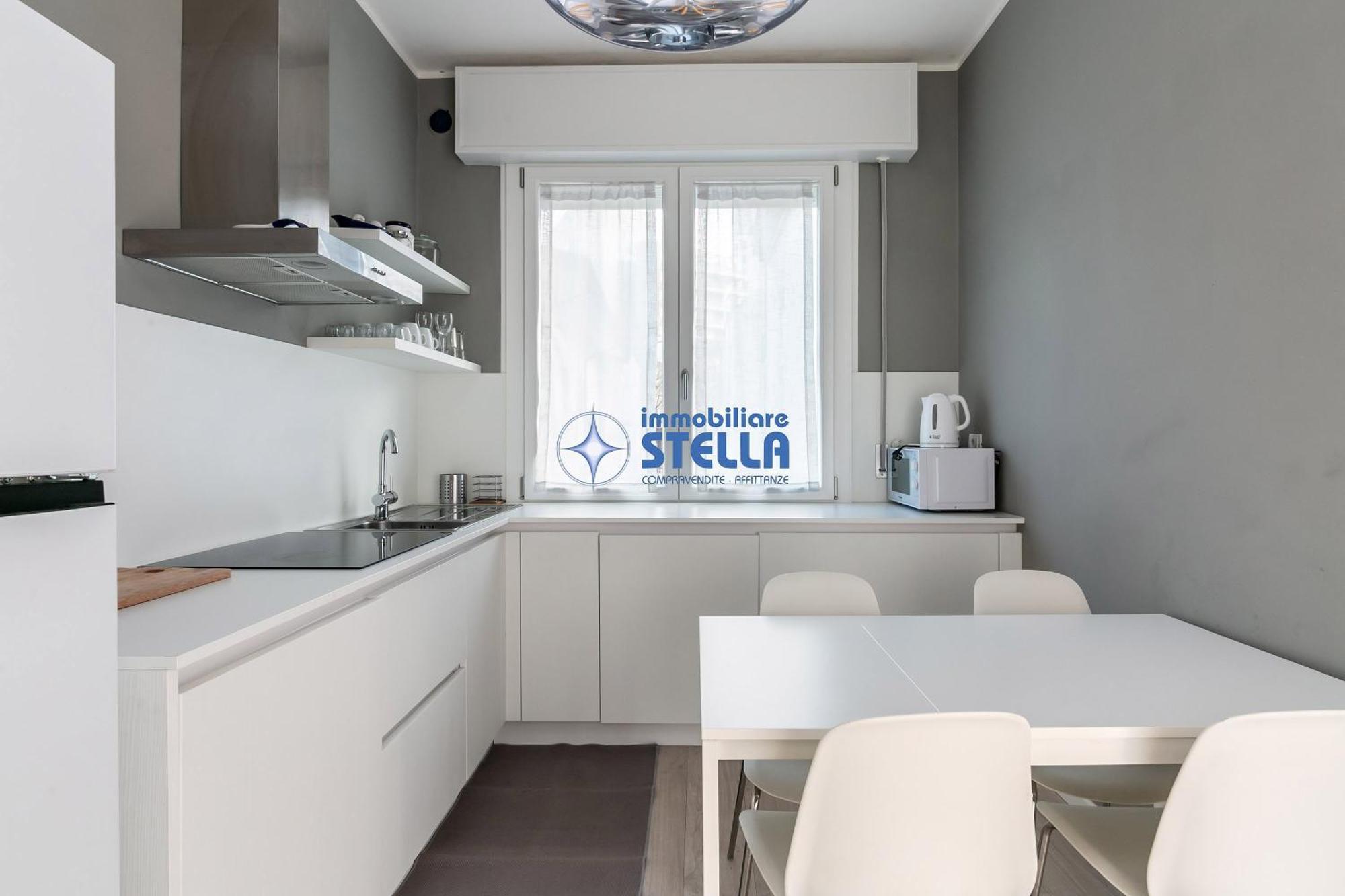 Condominio Secchiati Лидо-ди-Езоло Экстерьер фото